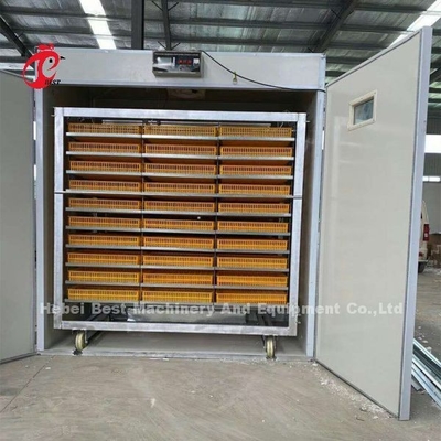 huevo 100w que trama la incubadora de acero en venta Adela del huevo del pollo del tablero de aislamiento de la incubadora